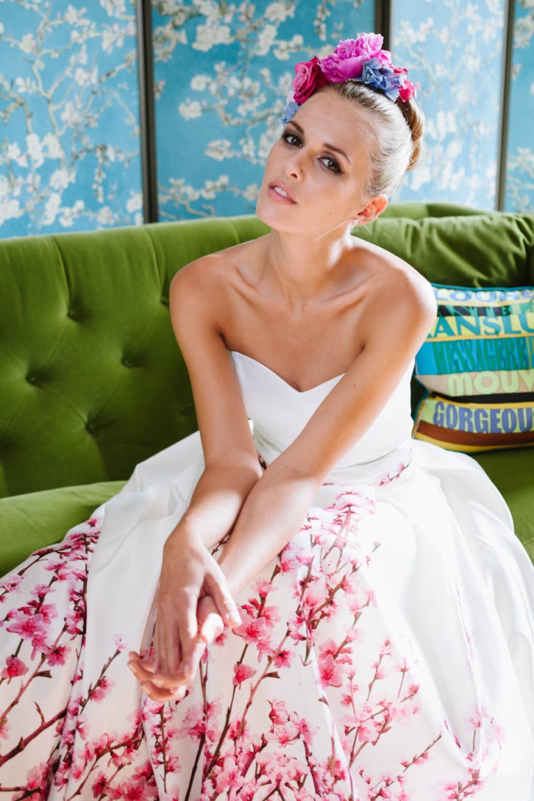 Brautkleid mit Farbe Kirschblütendruck Herzausschnitt und Taschen