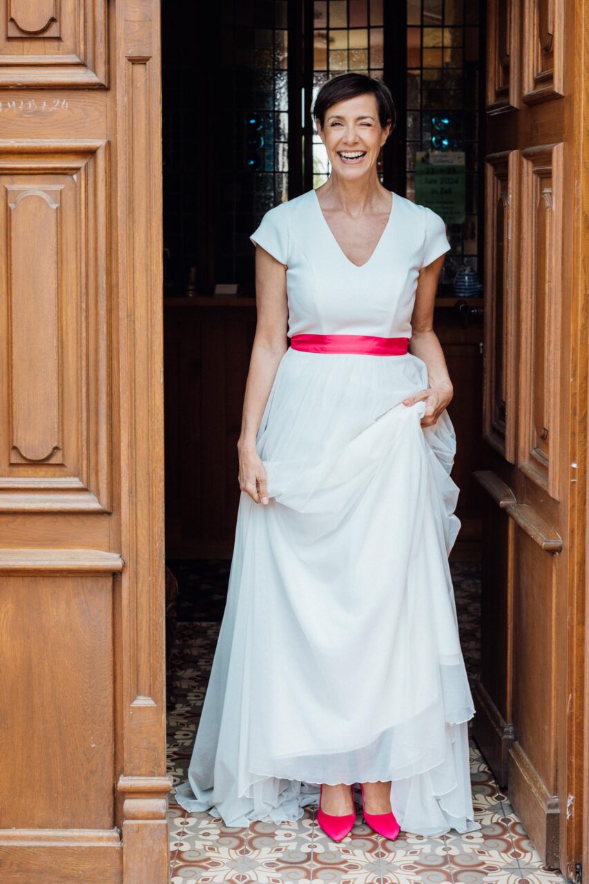 Brautkleid für die zweite Hochzeit: Was trägt die reife Braut?