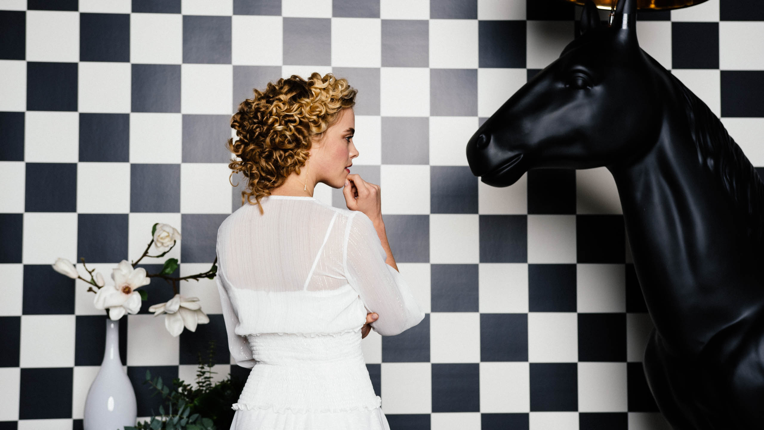 Brautkleid 80er Jahre Heaven von hinten mit transparentem Chiffon