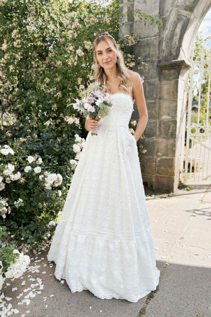 Hippie Hochzeitskleid mit Taschen